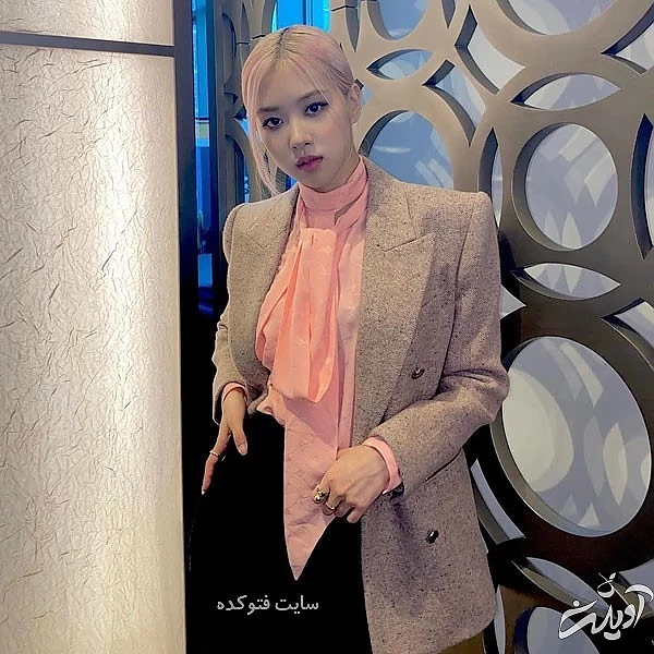 عکس رزی خواننده گروه کره ای بلک پینک با بیوگرافی کامل